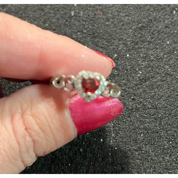 Silver Red Heart Ring tested as Ruby silver - Picture 2 of 2